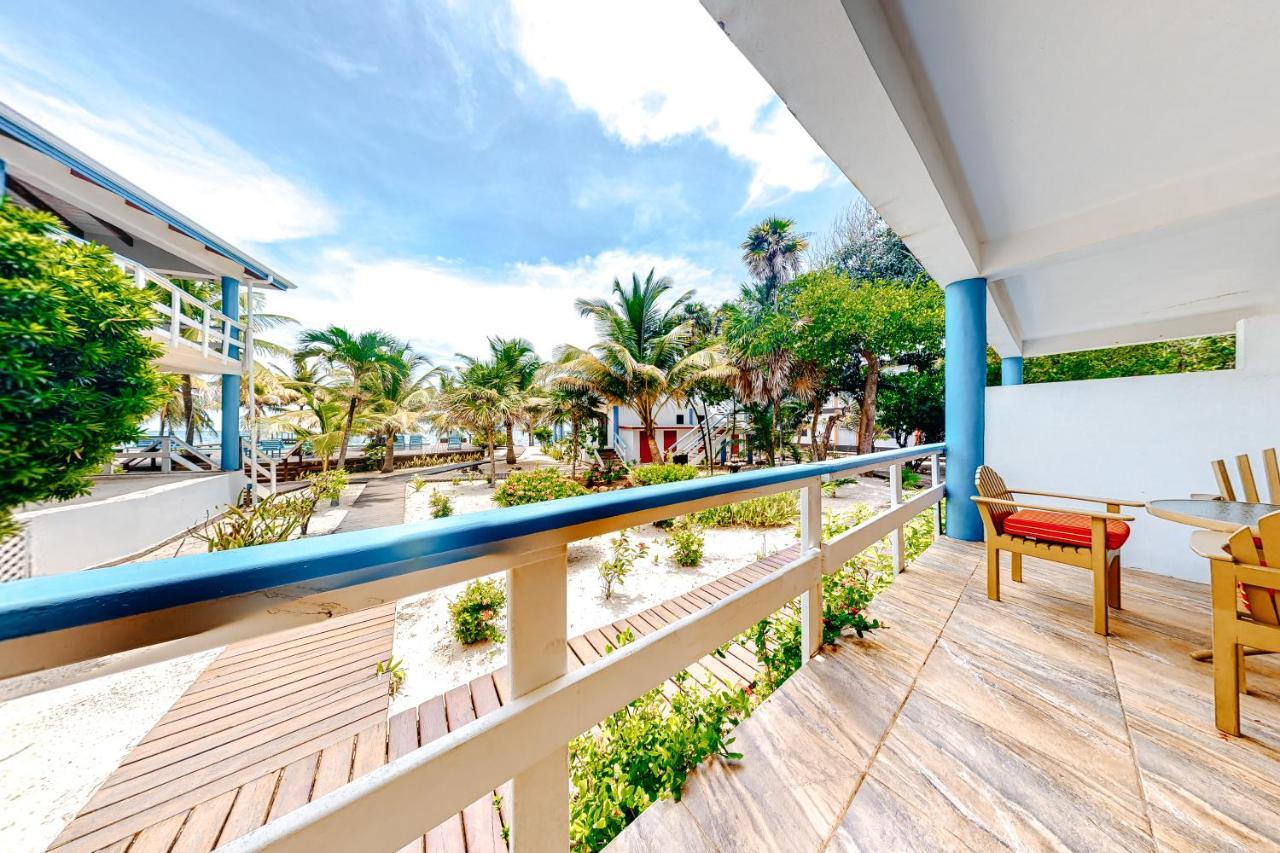 Condo #24 @ Beachside Villas Placencia エクステリア 写真